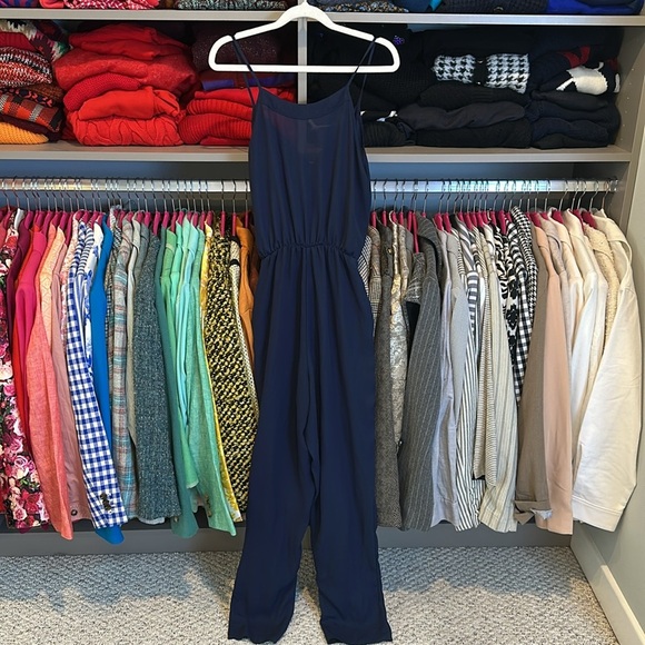 Love Couture navy v neck elastic waistband spaghetti strap 2 pocket jumpsuit S - Picture 3 of 3